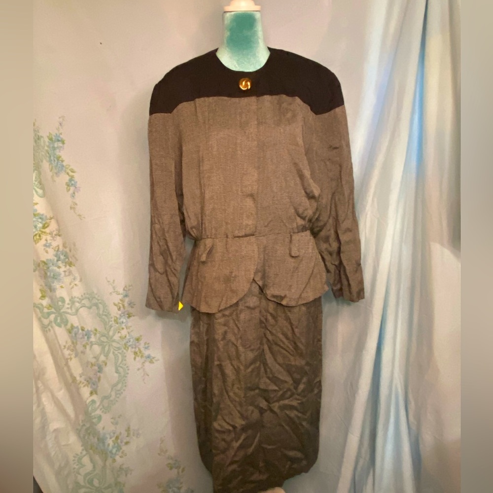 Katie: vintage 80s peplum midi dress
